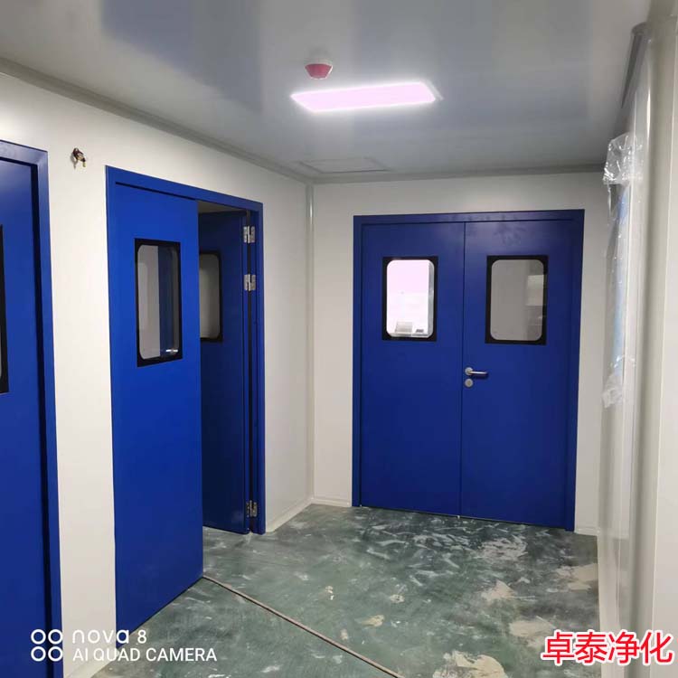科學管理、精心施工卓泰凈化工程分享凈化車間裝修施工現(xiàn)場