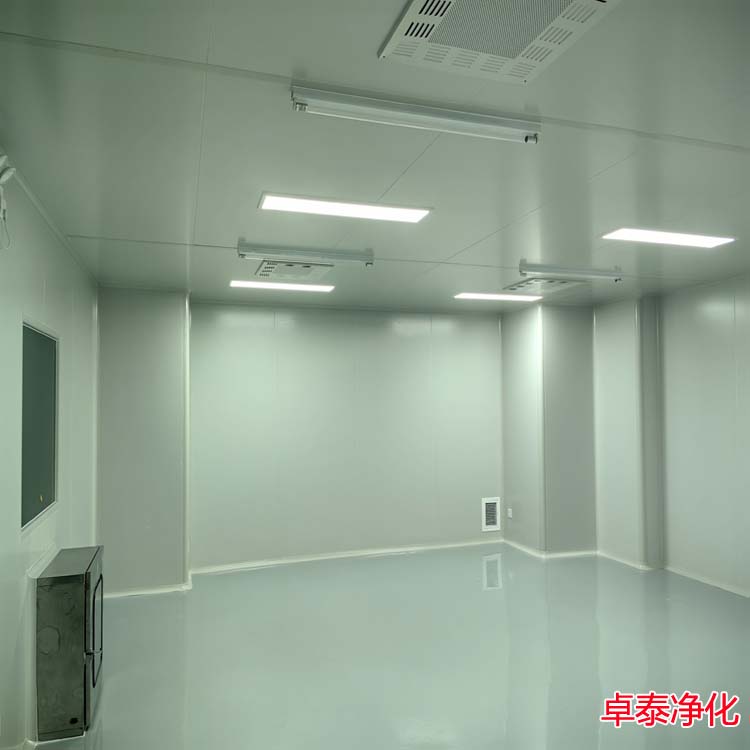 河北十萬(wàn)級(jí)凈化車(chē)間裝修施工廠(chǎng)家找卓泰凈化